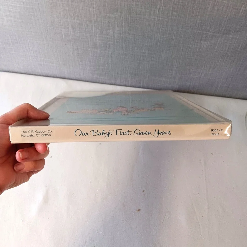 CR Gibson Our Babys First Seven‎ Years Record Book Blue Vintage 1983 New Unused